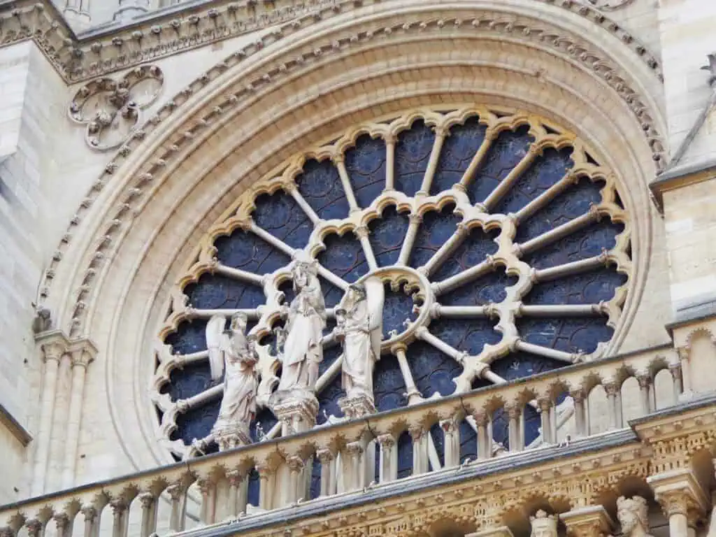 25 of the Best Things to Do in Paris That (Mostly) Won't Break the Bank 22 Sculptures on the exterior of Notre Dame