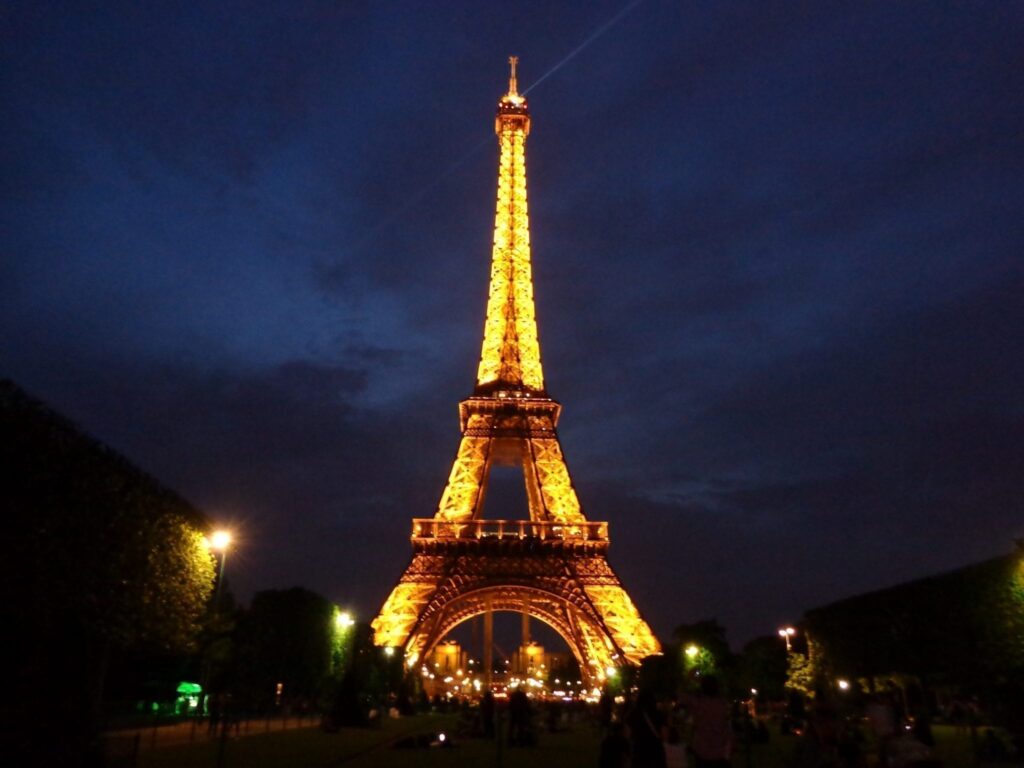 25 of the Best Things to Do in Paris That (Mostly) Won't Break the Bank 6 Eiffel Tower at Night