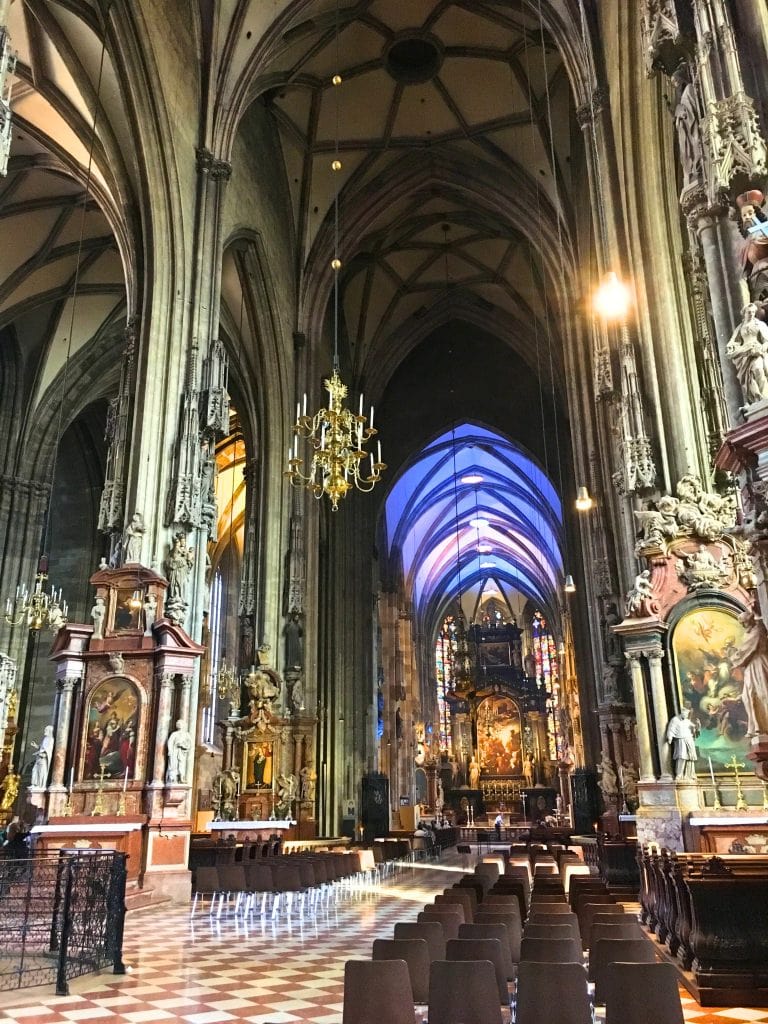 5-Day Austria Travel Itinerary: How to Visit Vienna and Salzburg on a Budget 16 Interior of Stephansdom (aka St. Stephen’s Cathedral) a cathedral in Vienna Austria