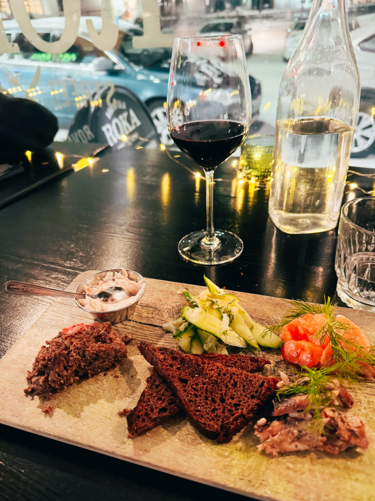 Is Rovaniemi, Finland, Worth Visiting? 19 Reasons You Should Visit in Winter 36 Savor Northern Flavors at Ravintola Roka in Rovaniemi, Finland.