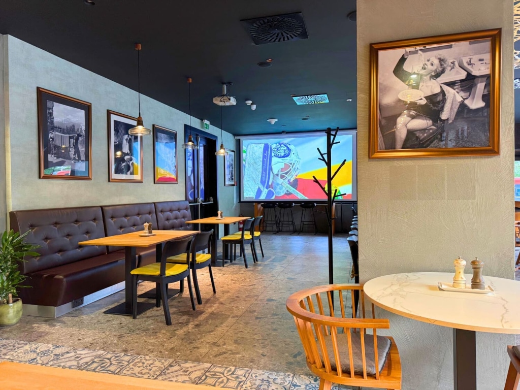 Park Inn By Radisson Danube Bratislava: Reviewing My Stay at This Riverfront Hotel 20 park inn radisson danube bratislava slovakia bocca buona dining area