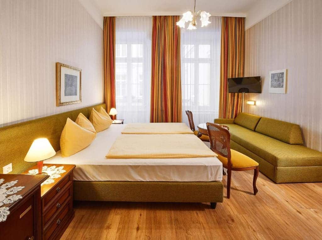 Where to Stay in Vienna, Austria: My Favorite Areas + Best Budget Hotels 13 hotel austria vienna austria classic guest room